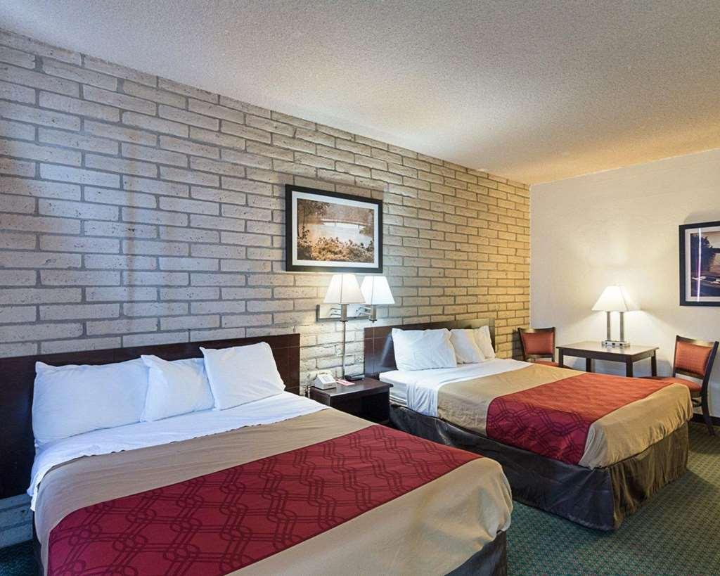 Econo Lodge San Angelo Bilik gambar