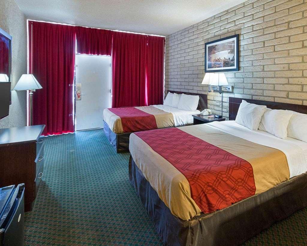 Econo Lodge San Angelo Bilik gambar